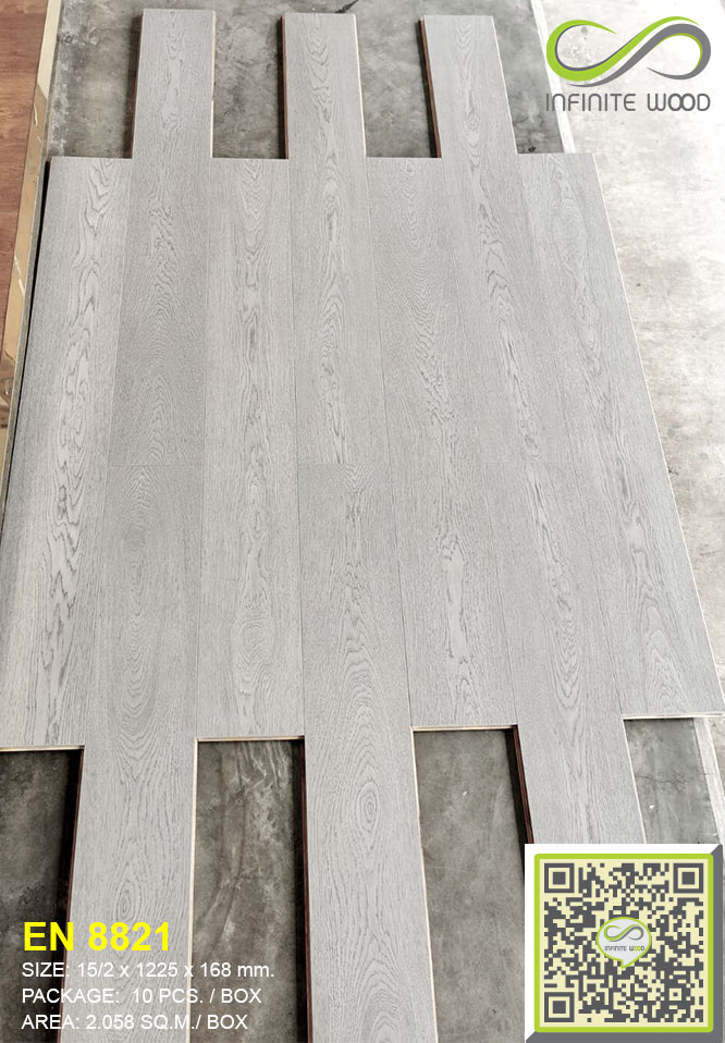 ENGINEERING CLICK LOCK FLOORED