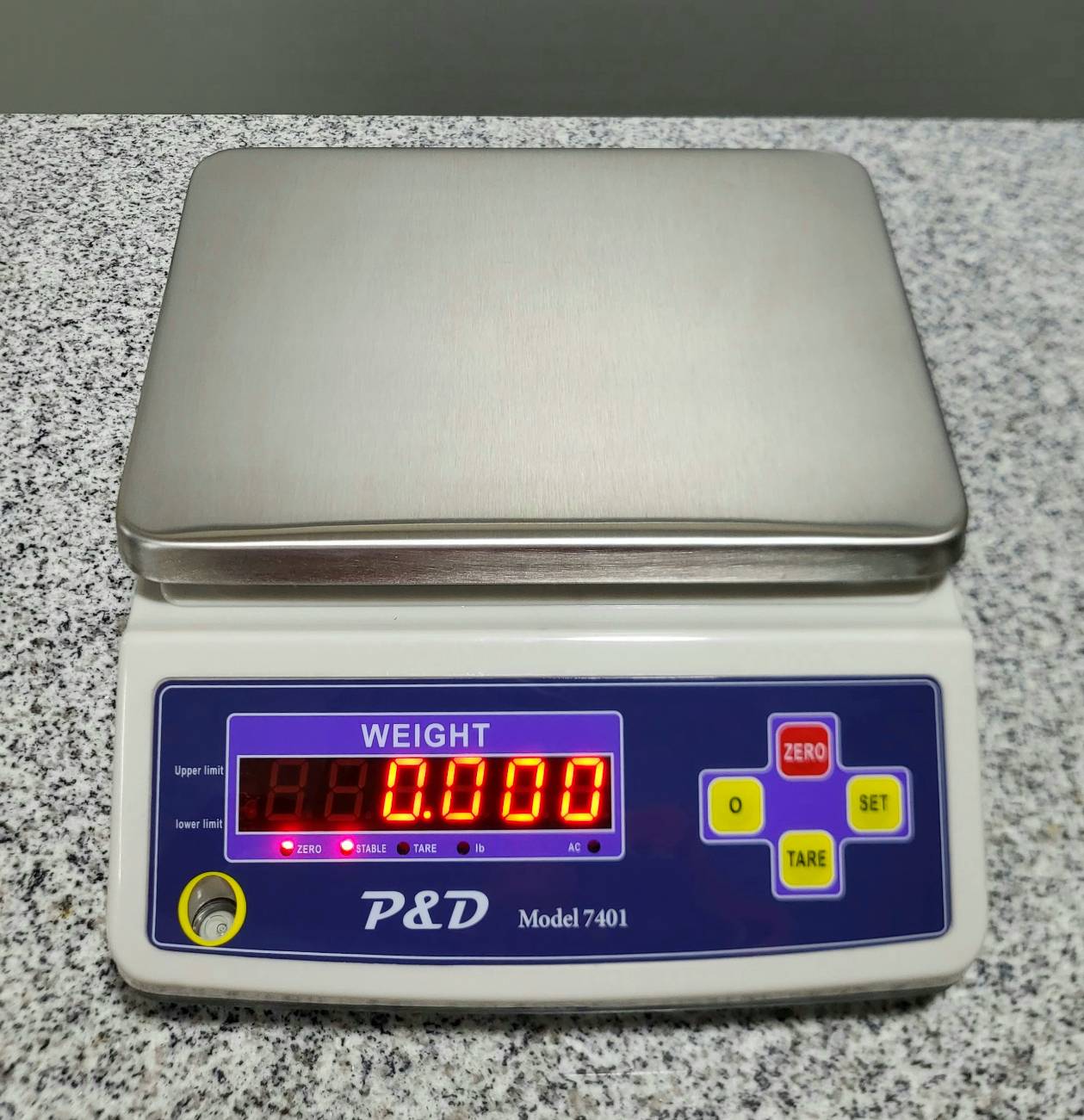 เครื่องชั่งดิจิตอล 30 kg. ค่าละเอียด 5 g.