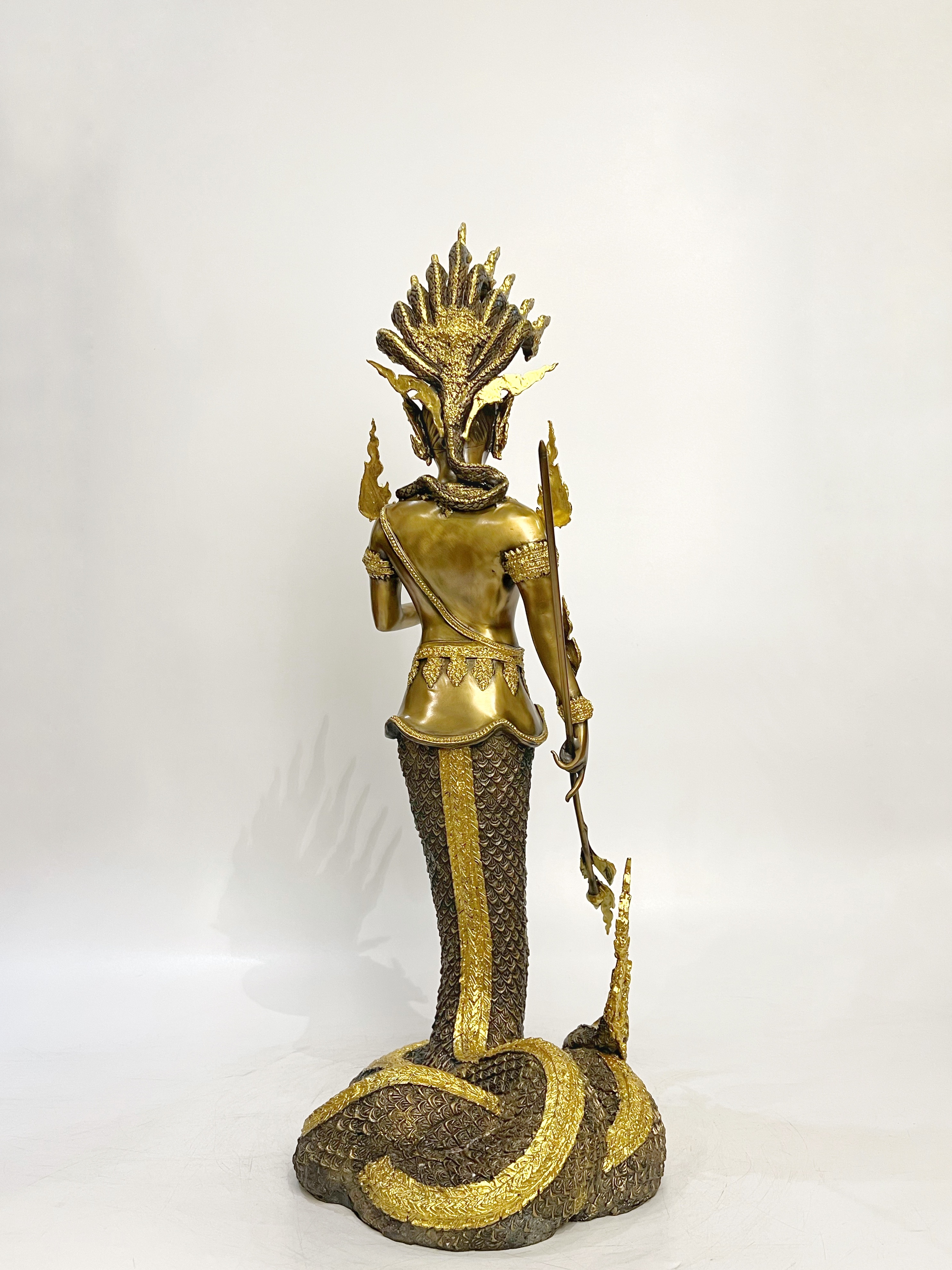 ปู่นาคราช หน้าตัก 12 นิ้ว