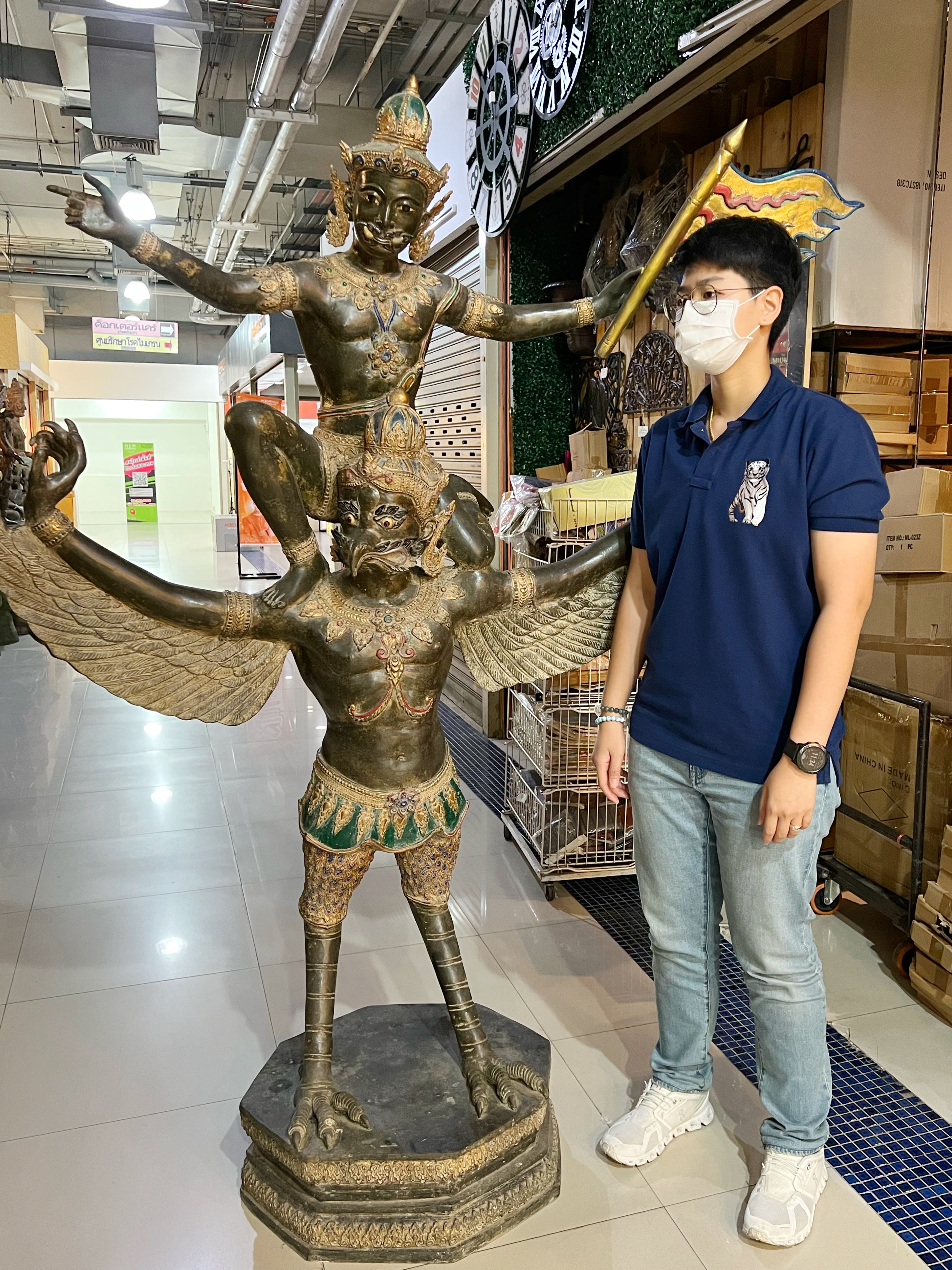 พระราหูทรงครุฑ (พญาครุฑสิตามัน) สูง 1.90 เมตร