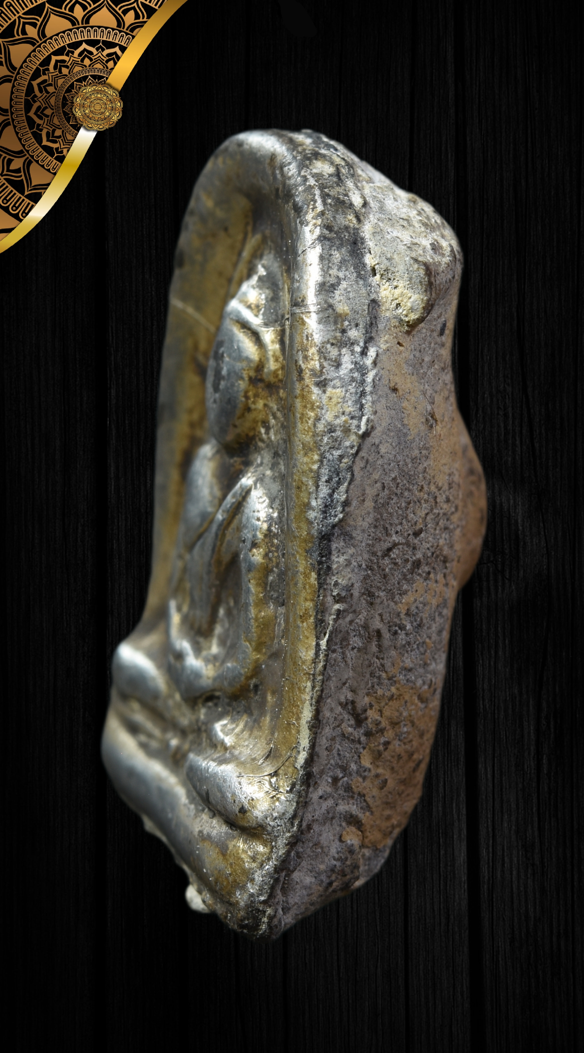 พระซุ้มกอ ไม่มีลายกนก หน้ากากเงิน