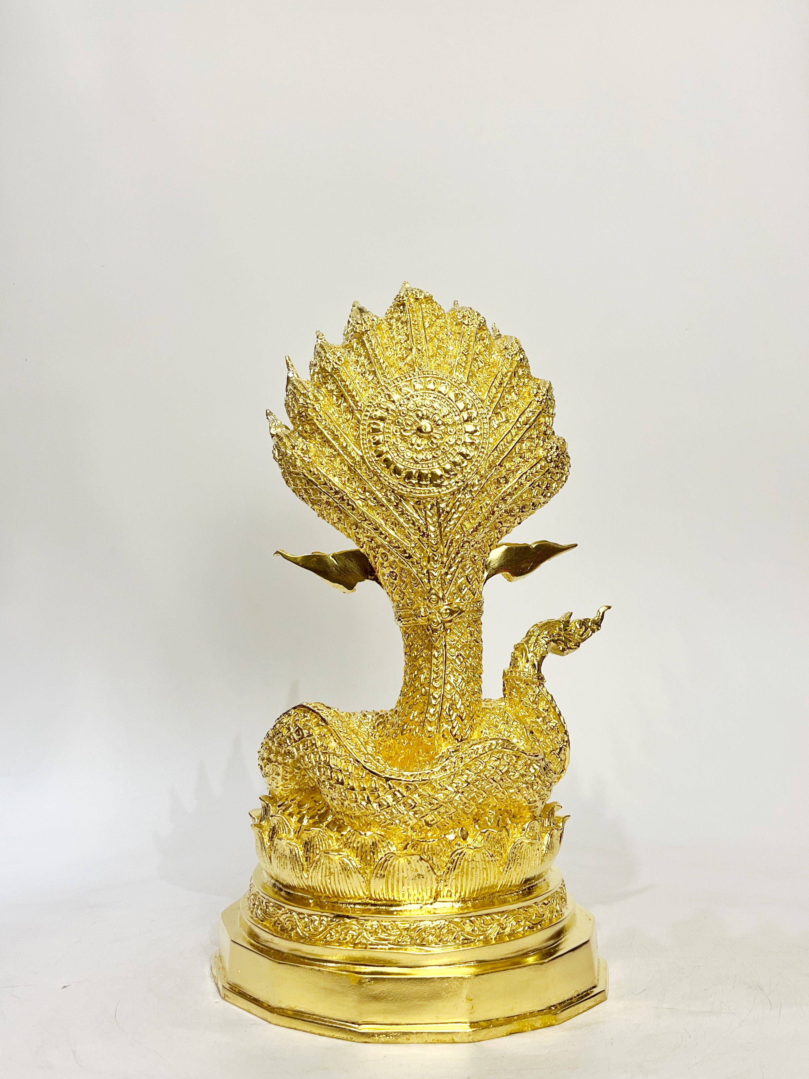 พญานาค 9 เศียร