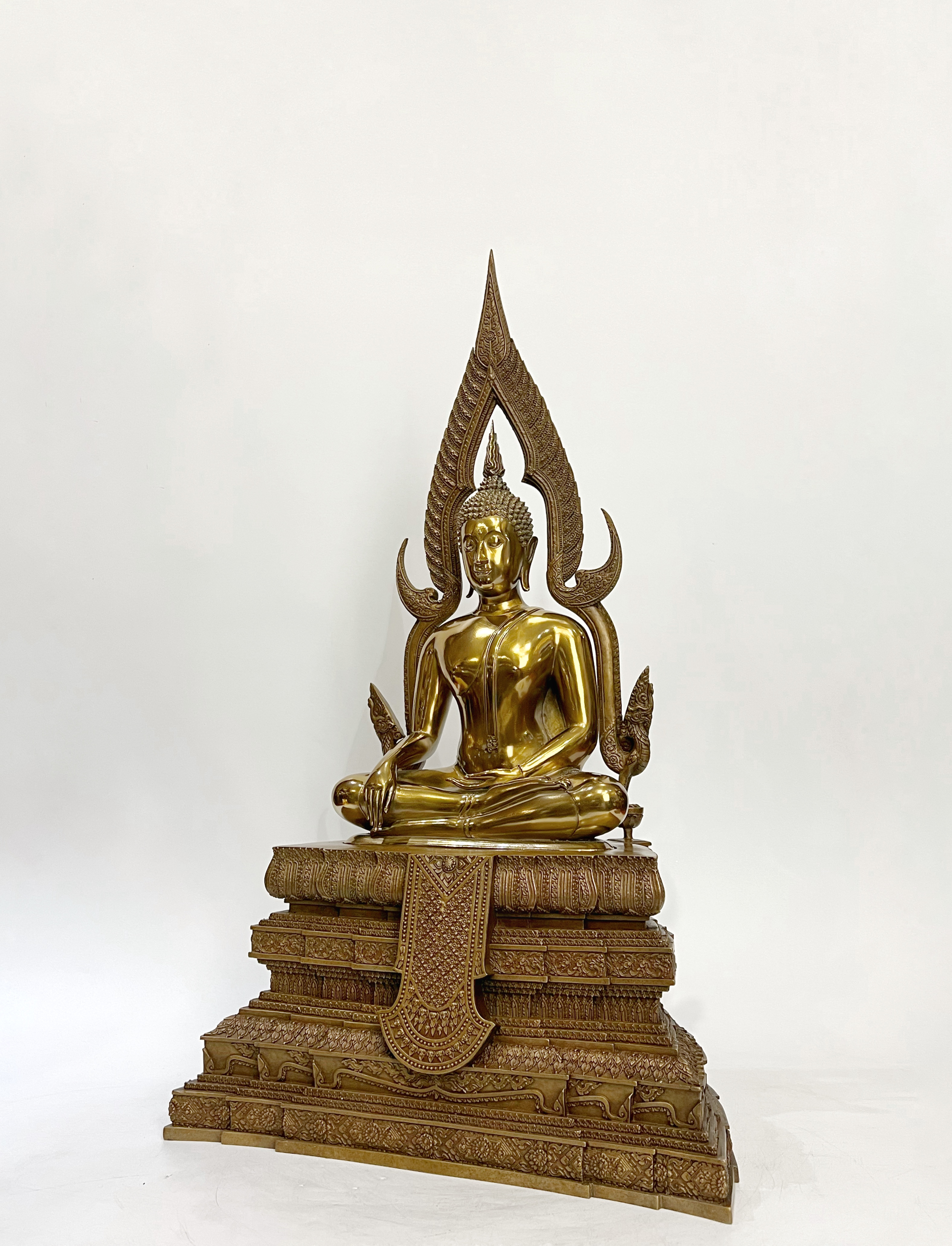 สมเด็จองค์ปฐม ๒๕๖๔ หน้าตัก 9 นิ้ว (หมายเลข 24)