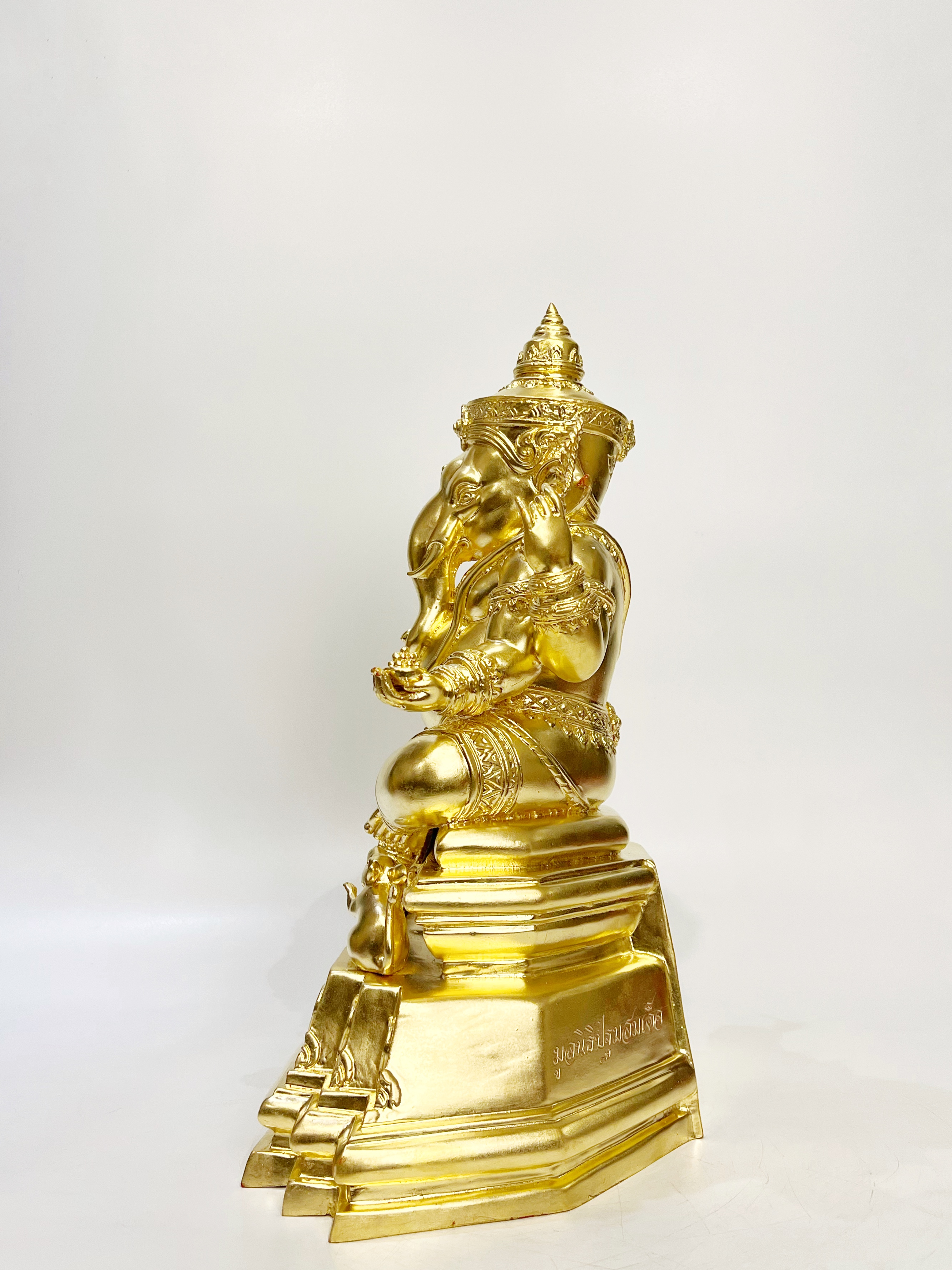 พระพิฆเนศ : พระสิทธิทากายะคณปติ หน้าตัก 9 นิ้ว (หมายเลข 39)