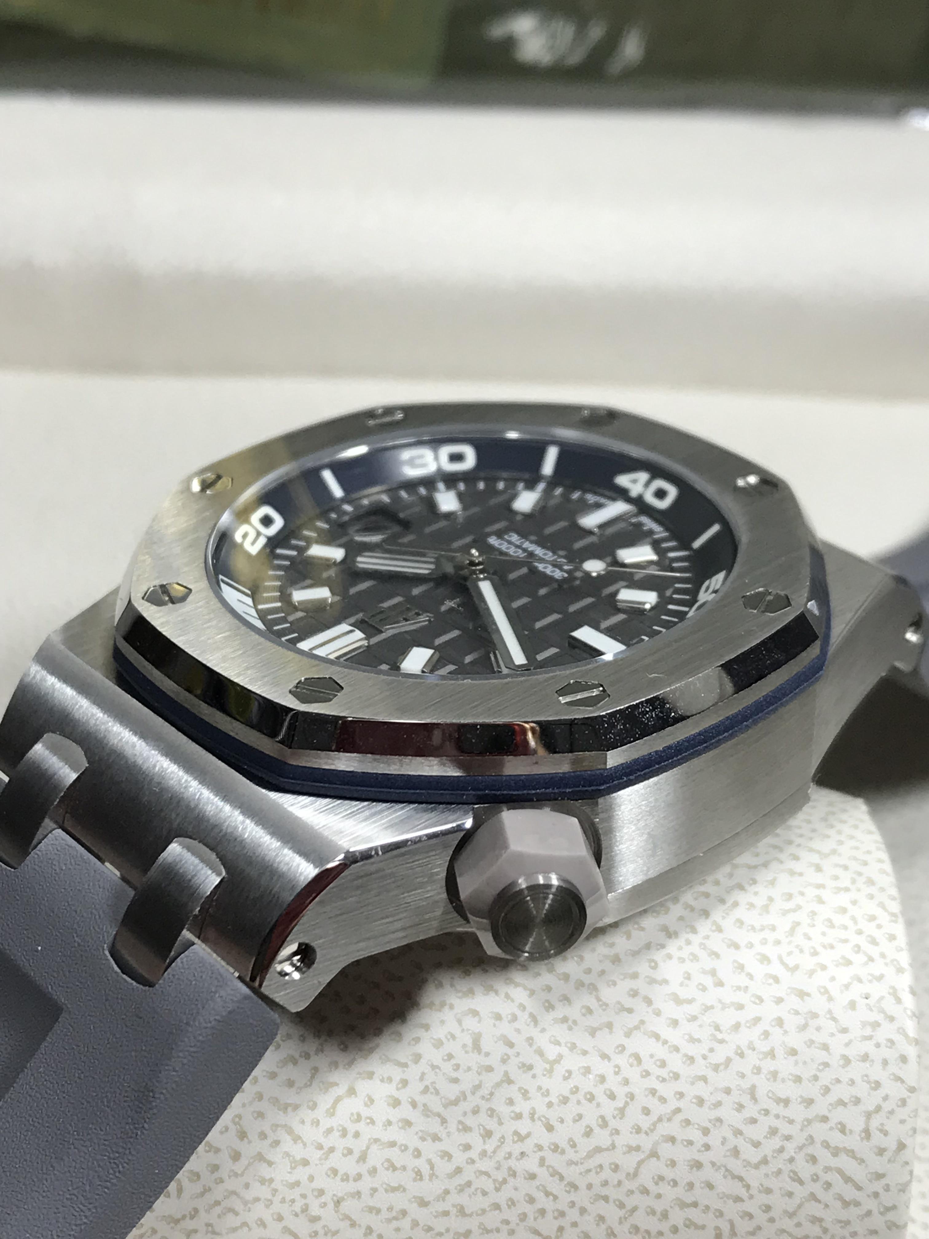 Audemars Piguet (AP) 15720ST (Swiss IP)