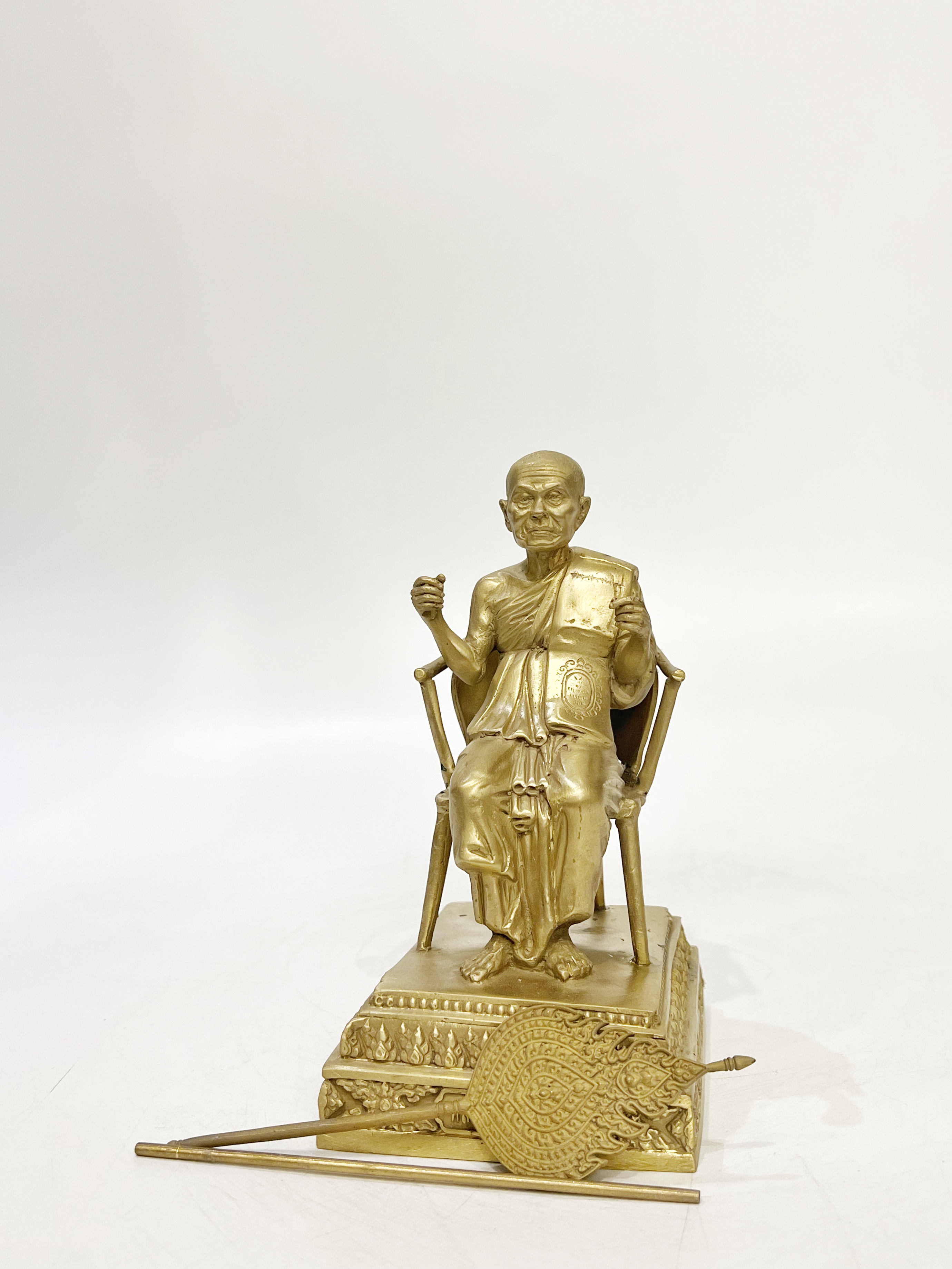 หลวงพ่อแช่ม หน้าตัก 4 นิ้ว