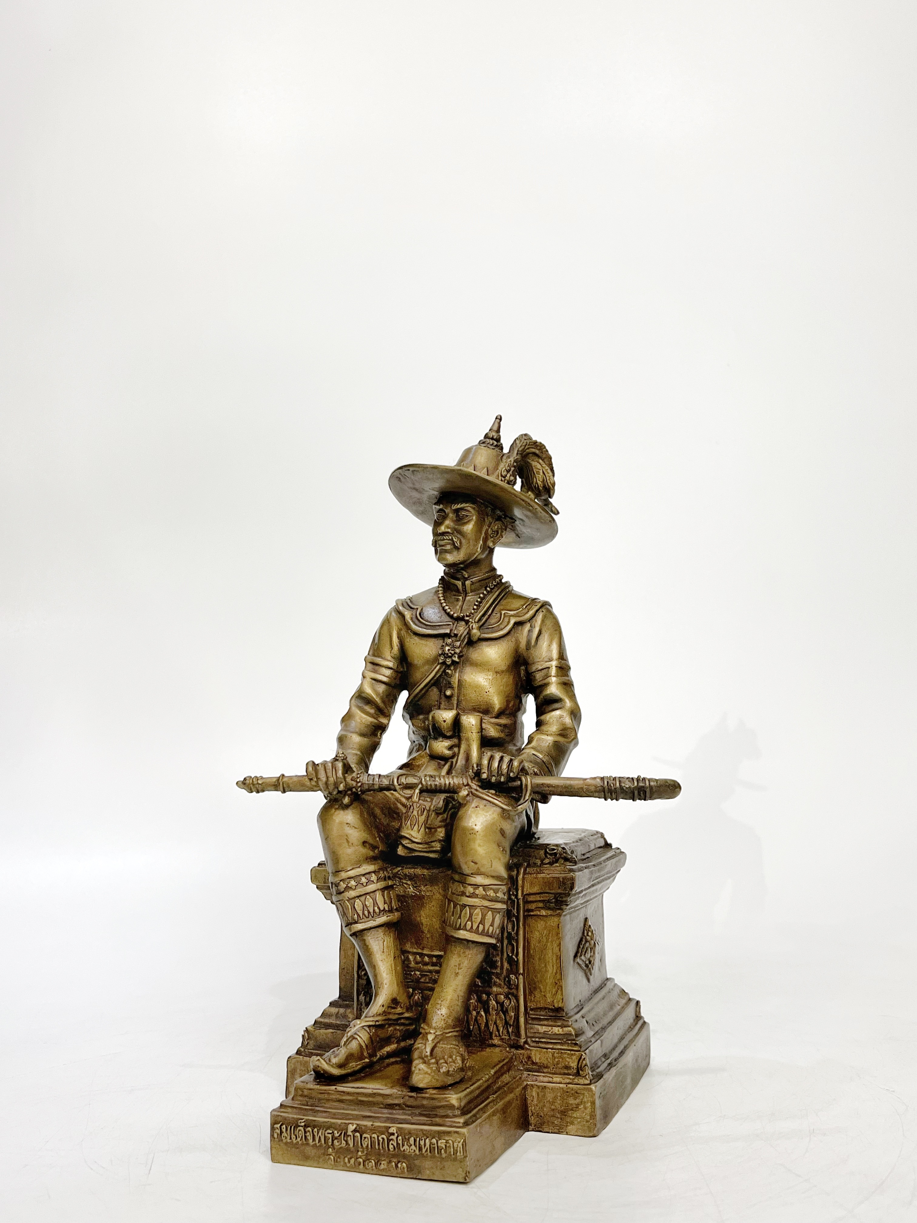 สมเด็จพระเจ้าตากสินมหาราช นั่งบัลลังก์ หน้าตัก 5 นิ้ว