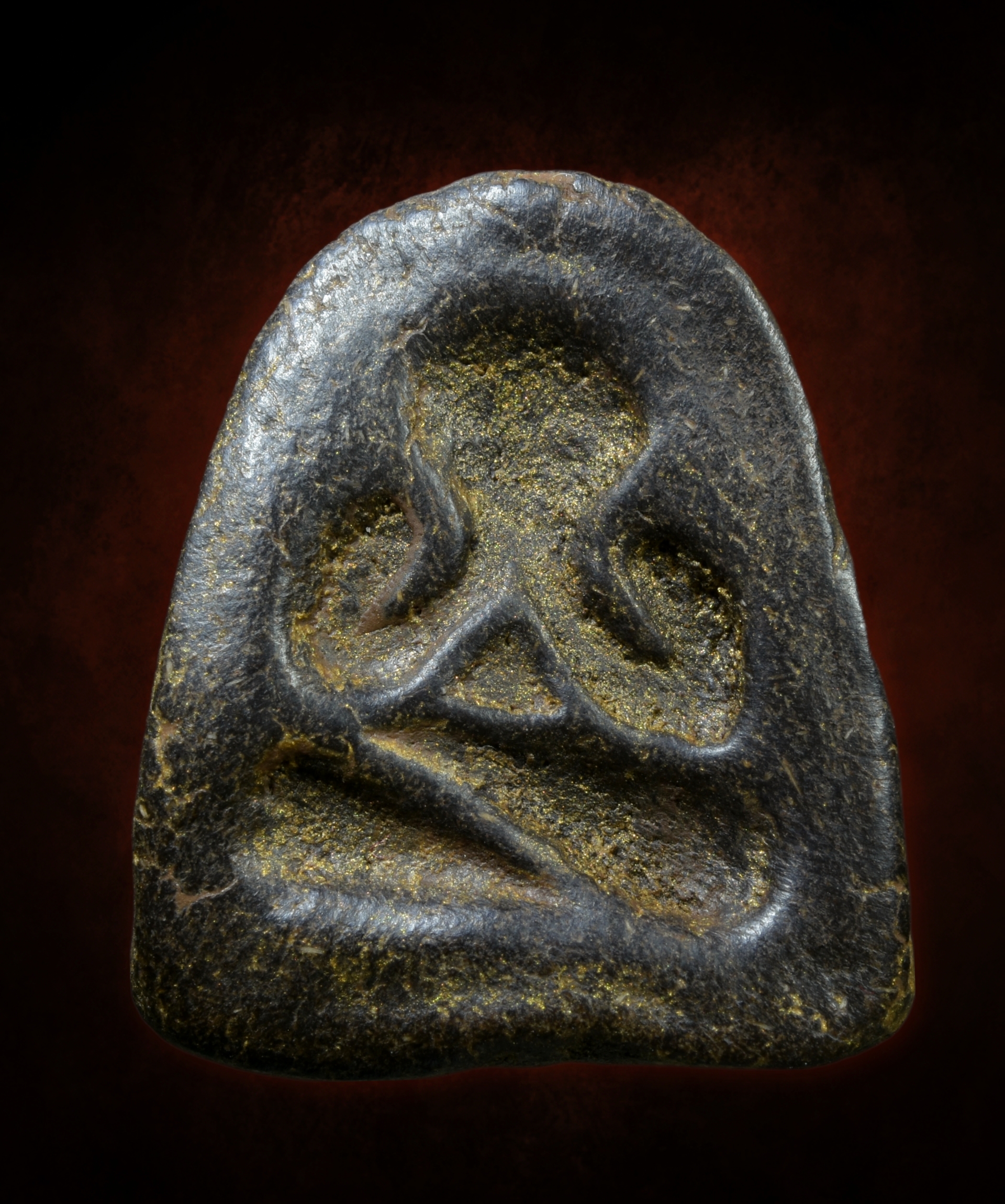 พระปิดตาหลวงพ่อแก้ว หลังแบบ