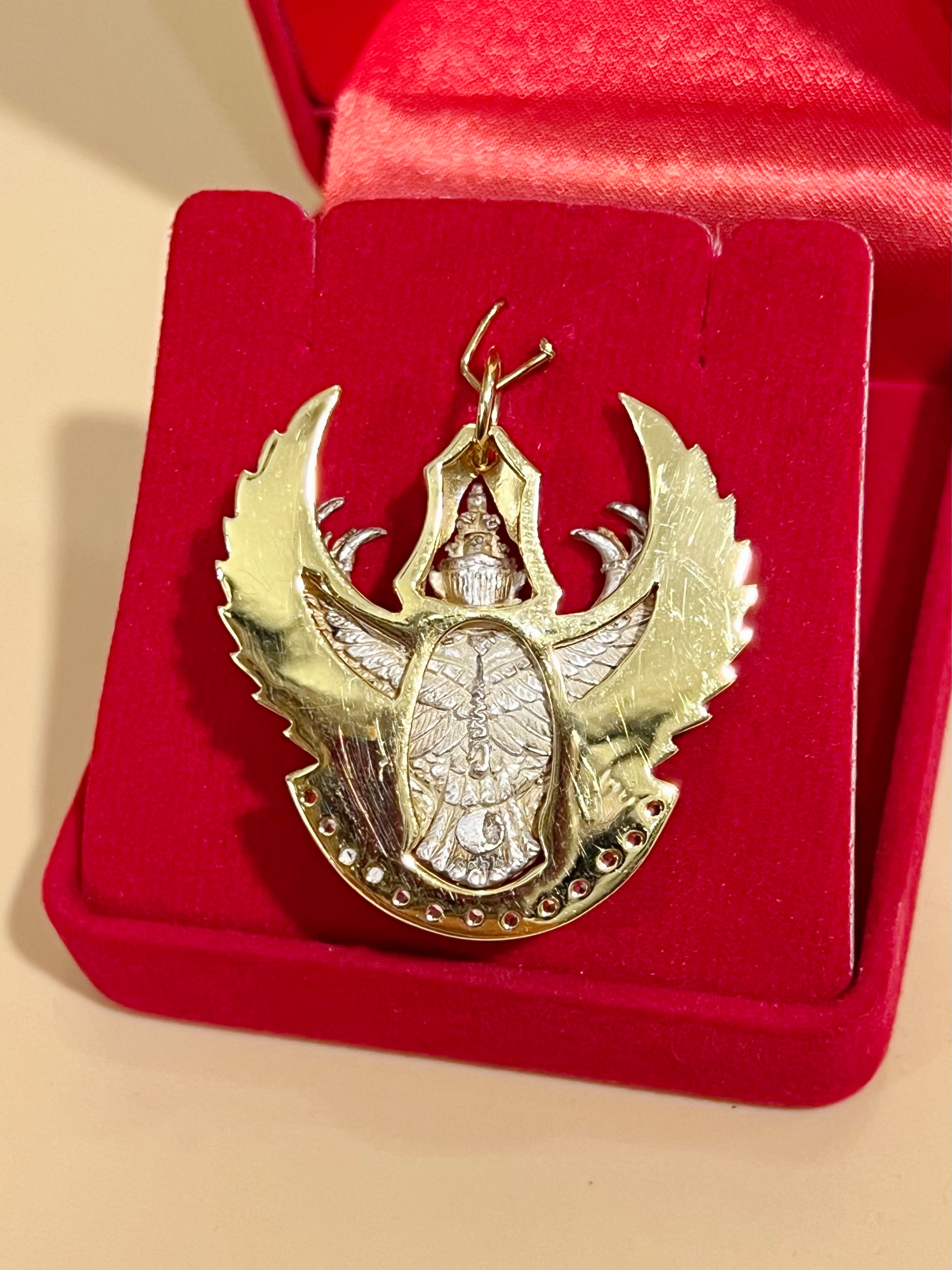 พญาครุฑ รุ่น 9หน้ามหาเศรษฐี(พิมพ์ใหญ่)