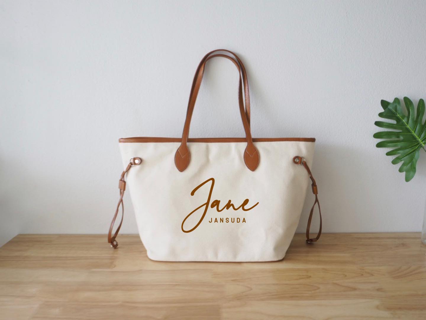 Giant tote