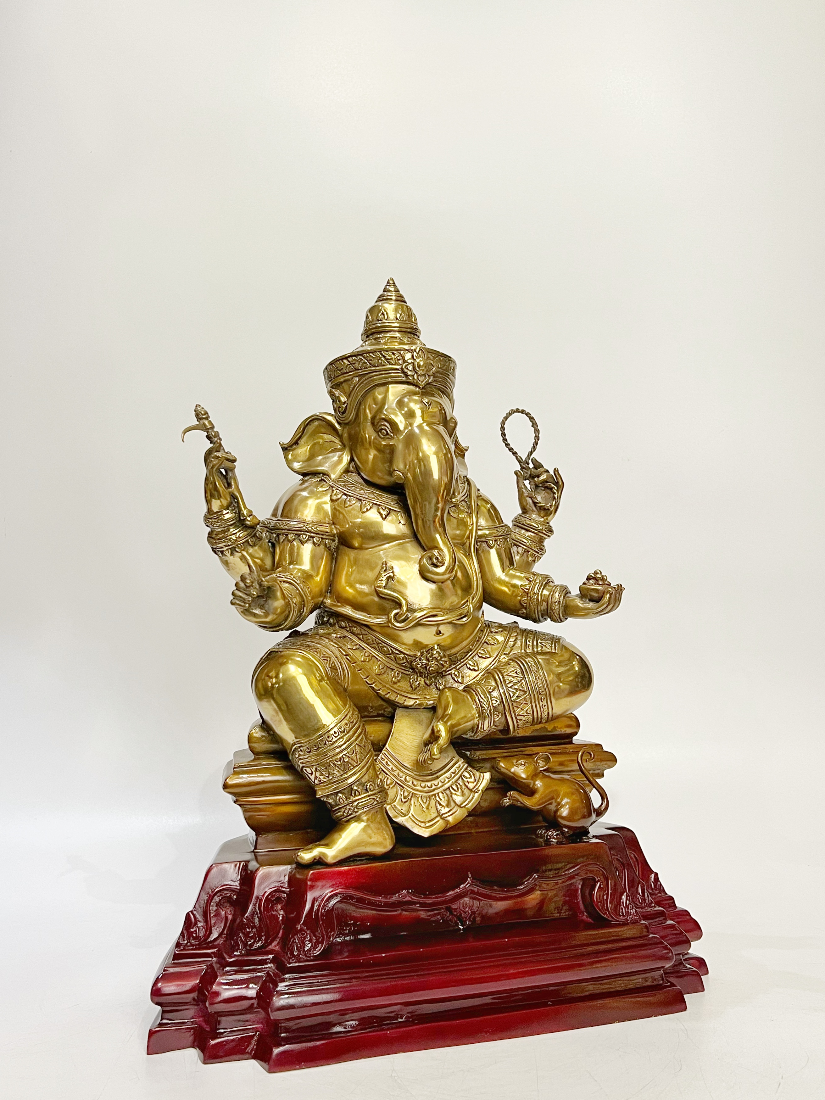 พระพิฆเนศ : พระสิทธิทากายะคณปติ หน้าตัก 9 นิ้ว (หมายเลข 38)