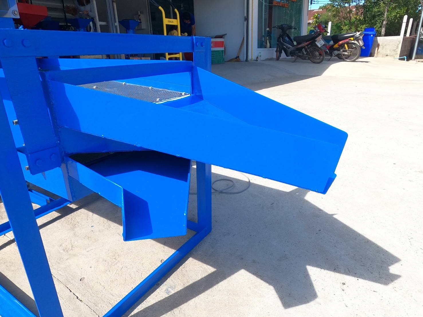 เครื่องคัดเเยกข้าวสาร ข้าวที่ 1 ที่2 เเละที่ 3 ราคาพิเศษ