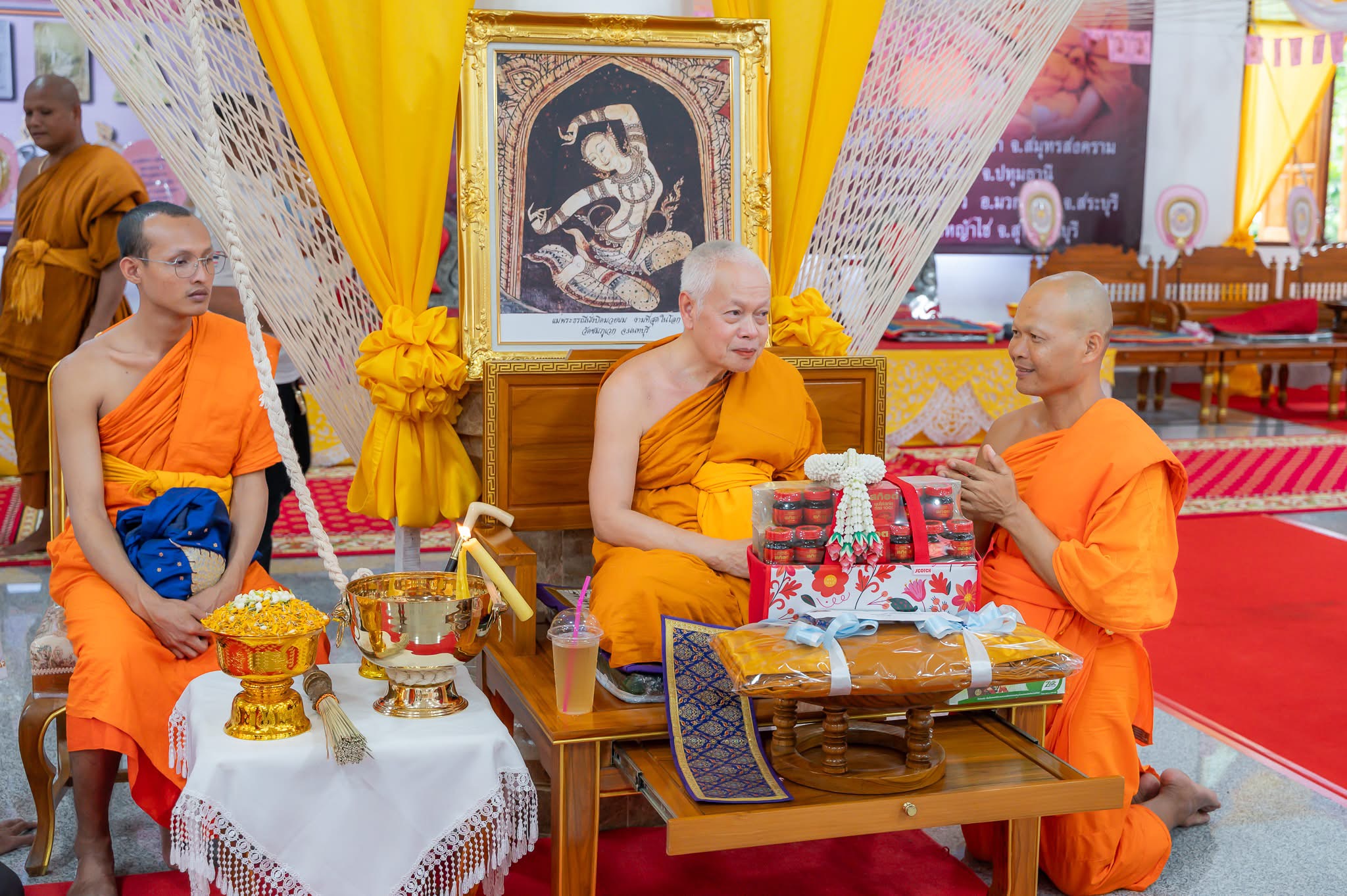 พระแม่ธรณีบีบมวยผม สูง 9 นิ้ว หมายเลข 9