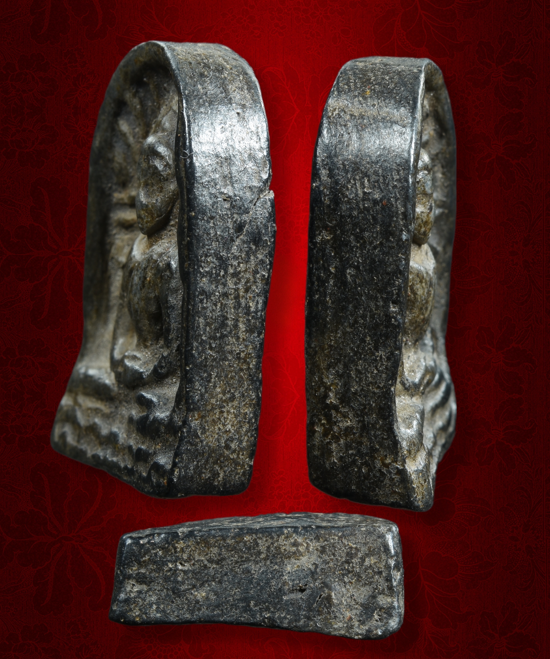 พระซุ้มกอ พิมพ์ใหญ่ เนื้อดำ