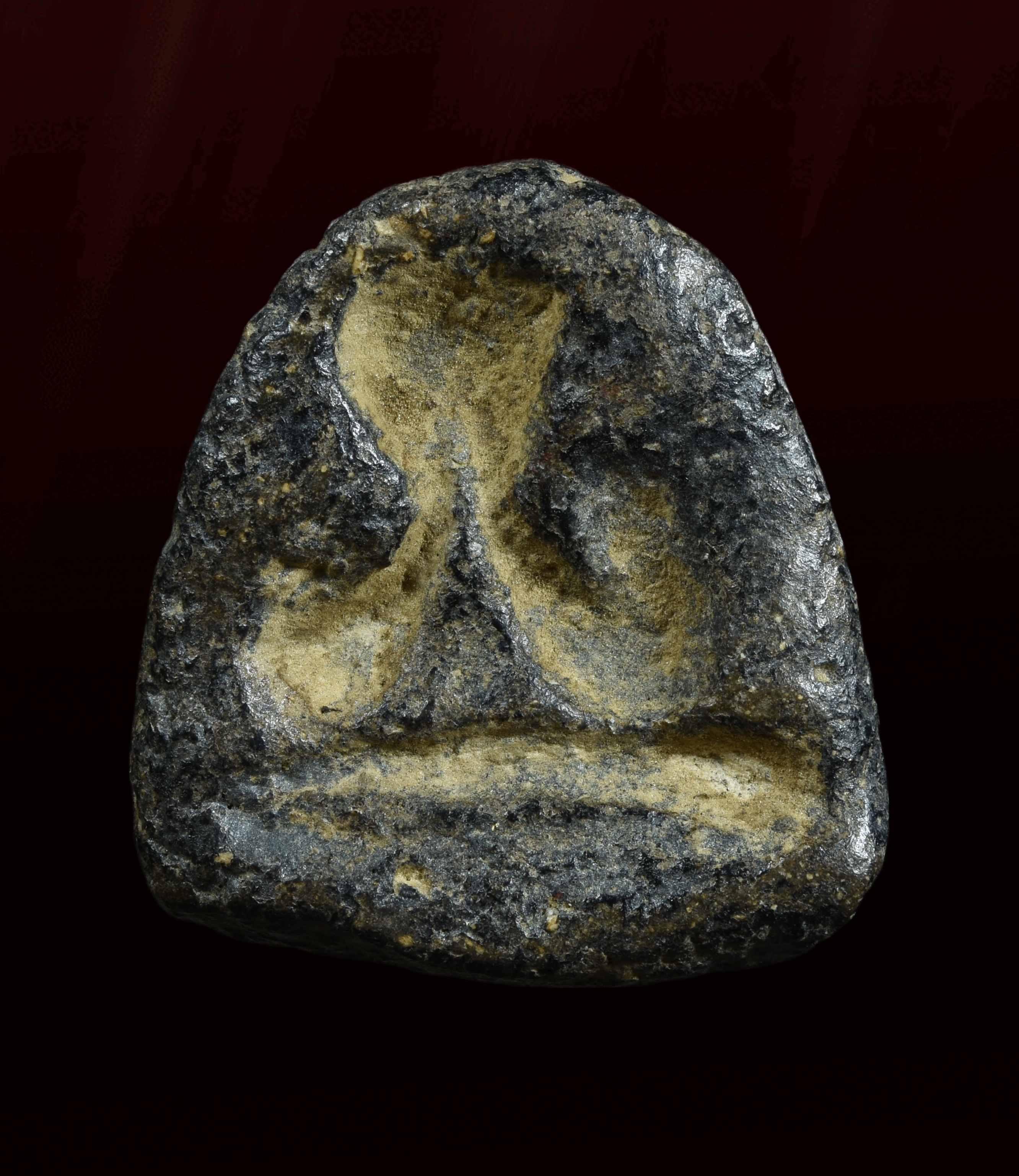 พระปิดตา หลวงพ่อแก้ว หลังแบบ