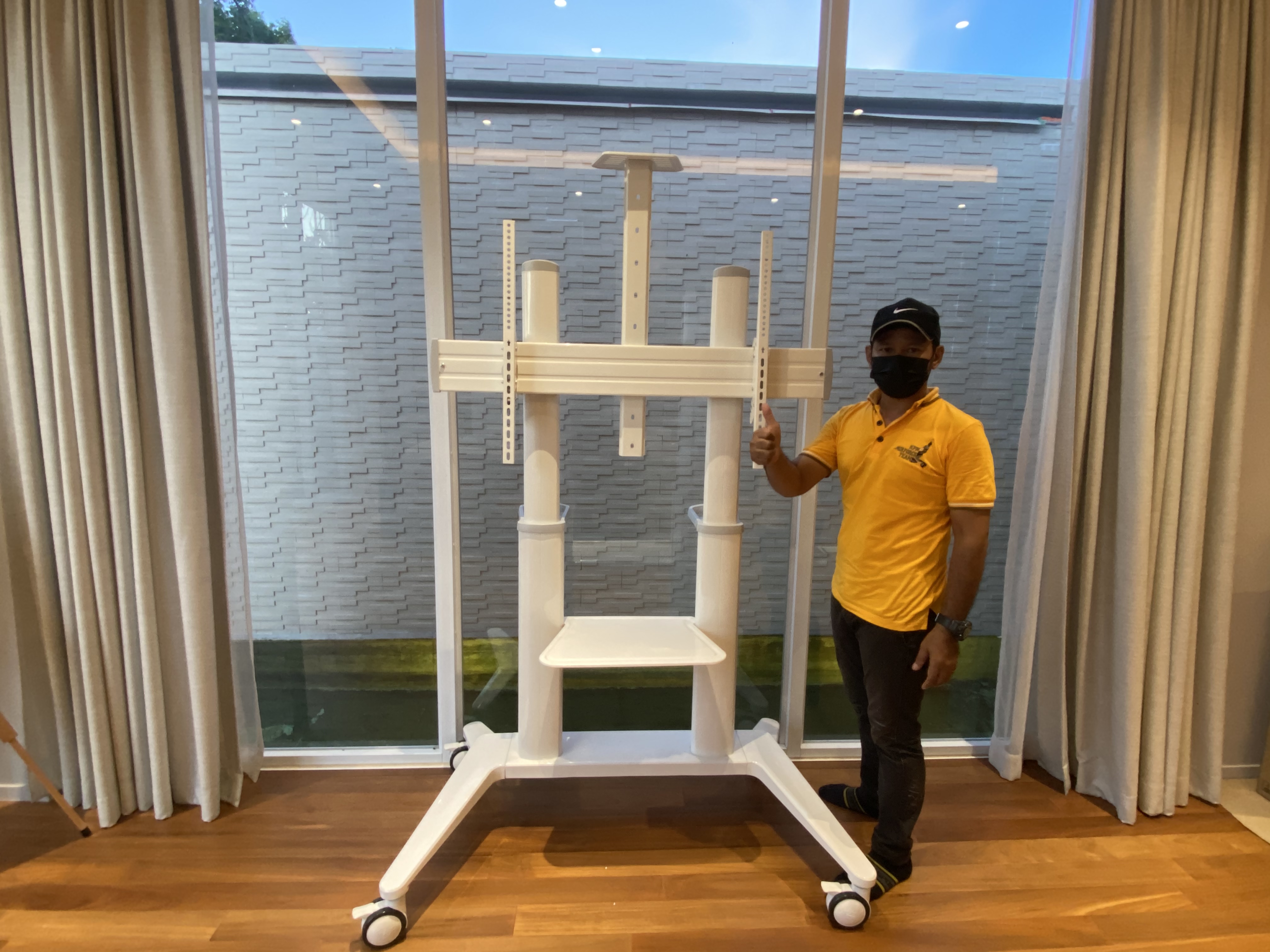 JMTVSTAND MT-F9400 ขาตั้งพื้นทีวีมีล้อเลื่อนTV Stand วัสดุ Aluminium อลูมิเนียม{สีขาว} แข็งแรง สวยหรู ทรงทันสมัย รองรับทีวี 70"-120"นิ้ว{รับประกัน 3 ปี}0964746498