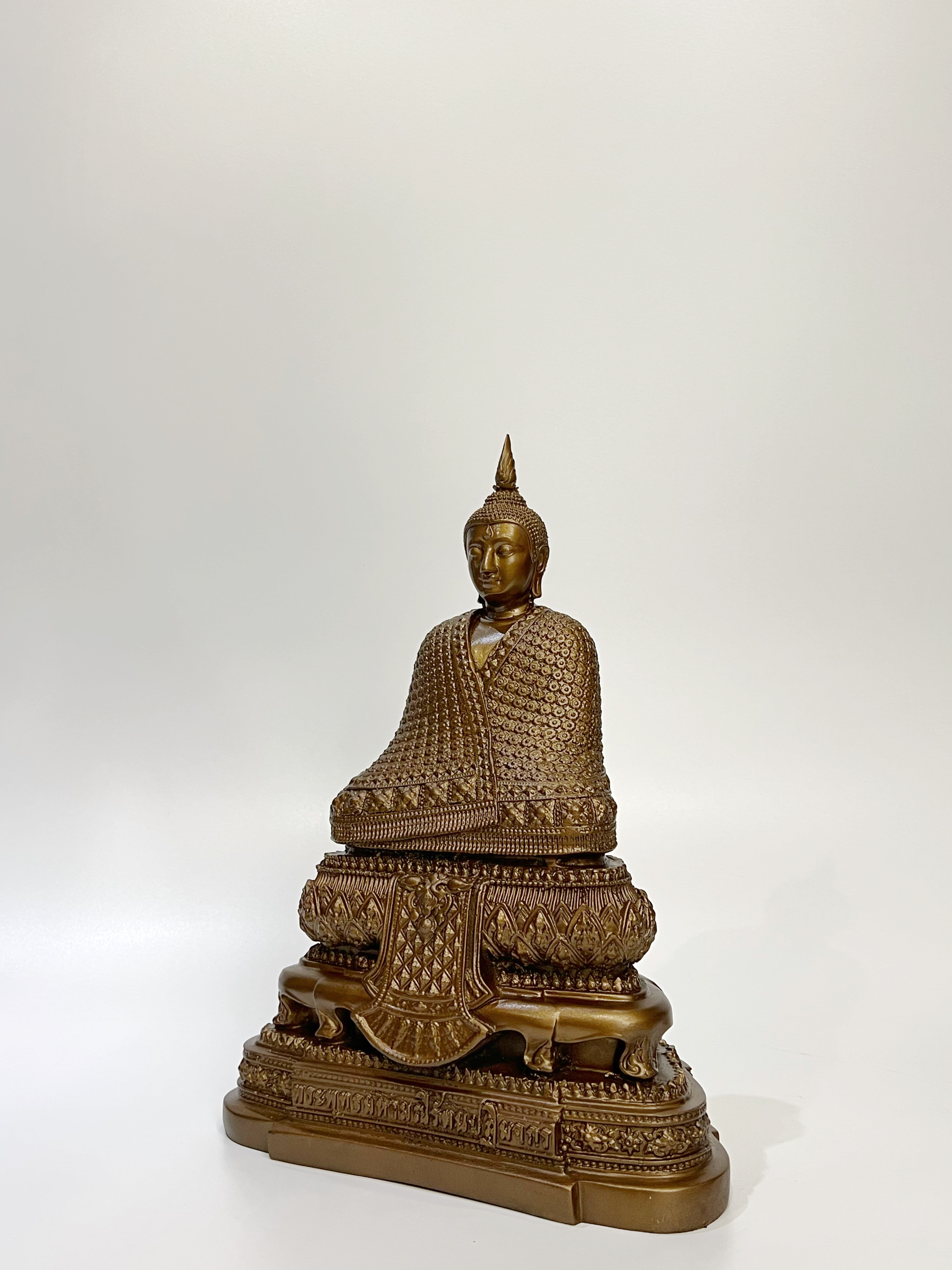 พระแก้วมรกต สามฤดู หน้าตัก 5 นิ้ว