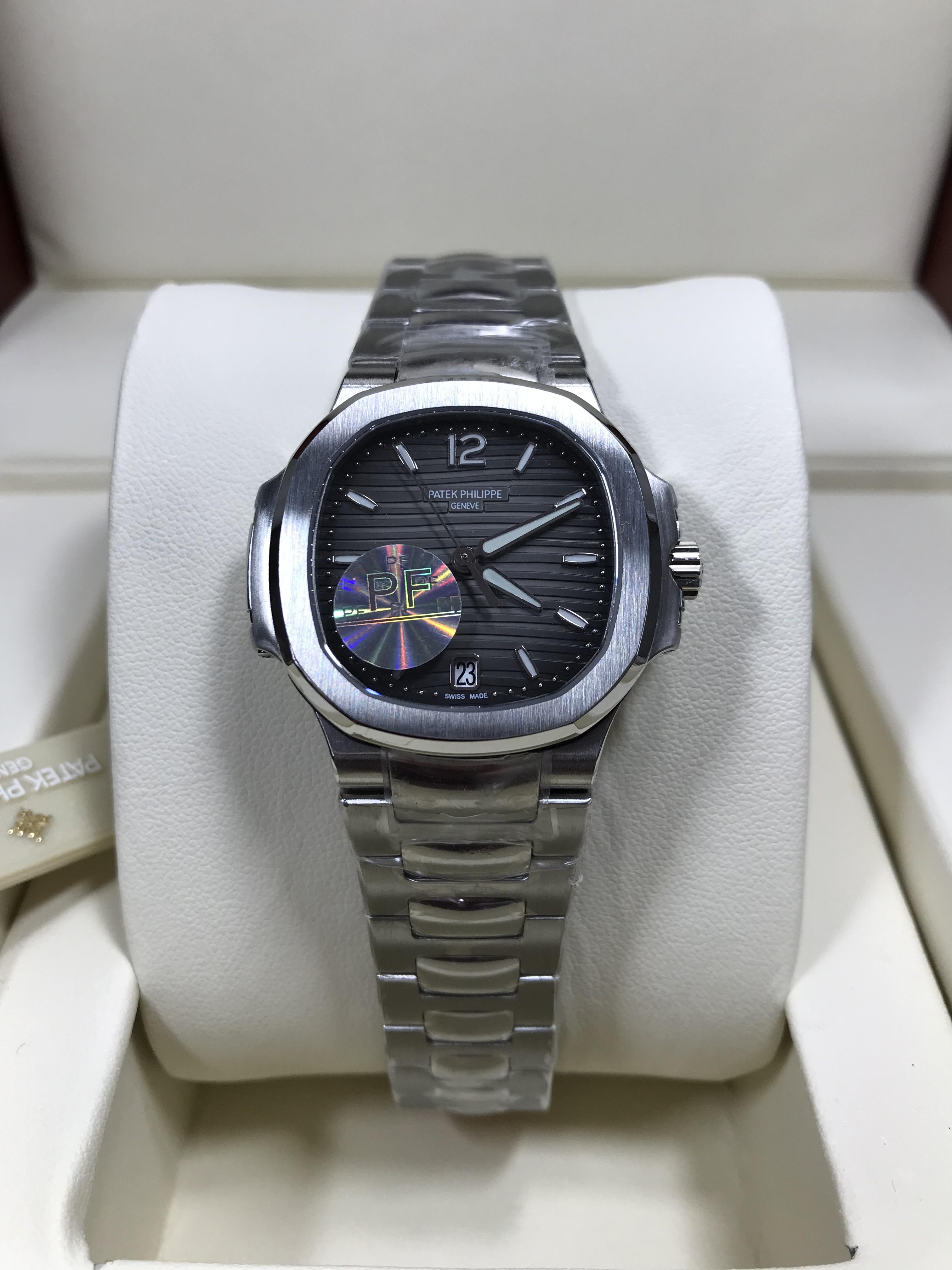 Patek Philippe Nautilus Ladies 7118/1A