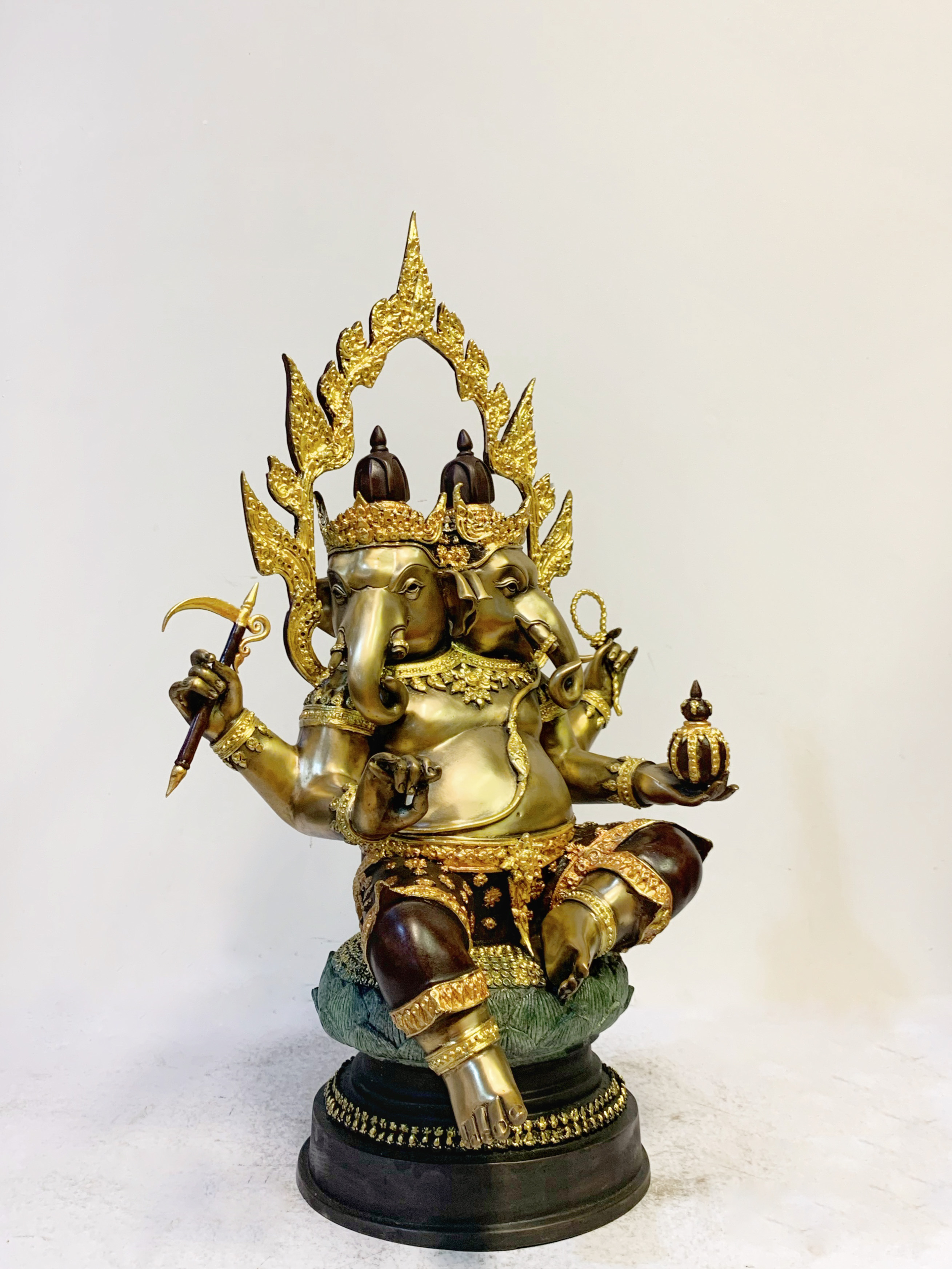 พระพิฆเนศ ปางทวิมุข หน้าตัก 9 นิ้ว