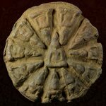 แผ่นพระนางพญาเนื้อดินเผา 12 องค์