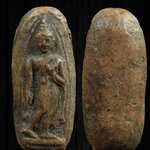 พระลีลากรุลานดอกไม้ เนื้อดิน