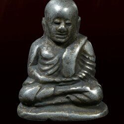 หลวงพ่อเงิน พิมพ์นิยม เนื้อแก่เงิน