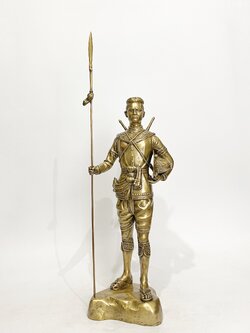 สมเด็จพระนเรศวรมหาราช หน้าตัก 9 นิ้ว (ชุด 7 มหาราช)