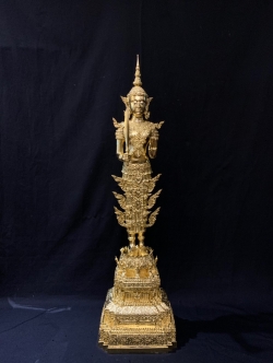 พระสยามเทวาธิราช ทรงเครื่องจักรพรรดิ์ หน้าตัก 9 นิ้ว