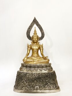 พระศรีอริยเมตไตรย หน้าตัก 9 นิ้ว