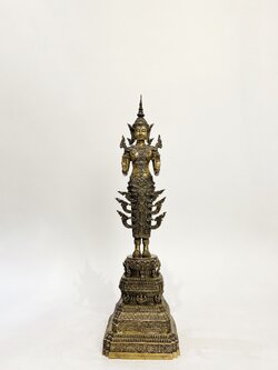 พระพุทธรูปปางห้ามสมุทร ทรงเครื่องจักพรรดิ์ หน้าตัก 5 นิ้ว