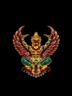 พญาครุฑ รุ่น เจริญพร (พิมพ์ใหญ่)