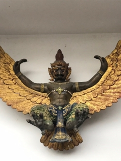 พญาครุฑ (แขวนผนัง)