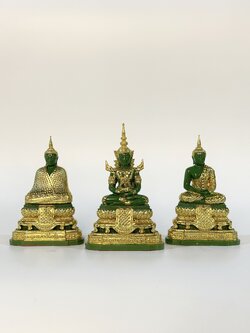 พระแก้วมรกต 3 ฤดู หน้าตัก 2 นิ้ว