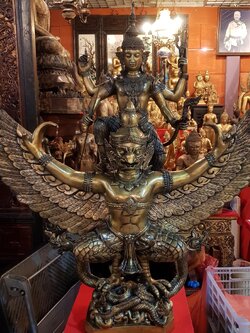 พระนารายณ์ทรงครุฑ (ใหญ่)