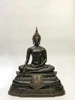 พระพุทธรูป ภปร. หน้าตัก 9 นิ้ว