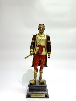 รัชกาลที่ 1 หน้าตัก 9 นิ้ว