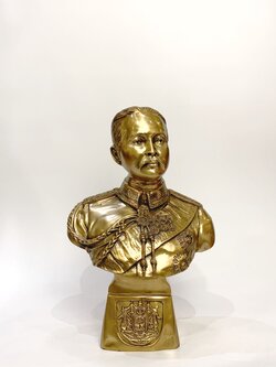 รัชกาลที่ 5 ครึ่งพระองค์