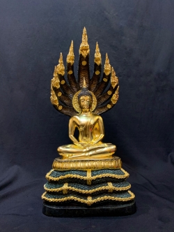 พระนาคปรก (นาค 9 เศียร) หน้าตัก 9 นิ้ว