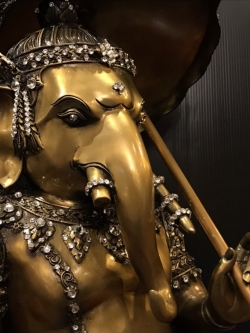 พระพิฆเนศ ปางมหาลาภ หน้าตัก 12 นิ้ว