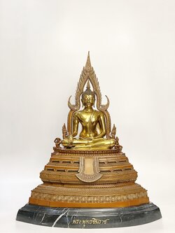 พระพระพุทธชินราช รุ่น ราชันย์สยาม หน้าตัก 9 นิ้ว (หมายเลข32)