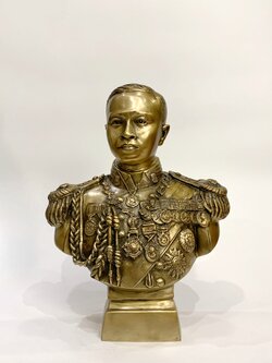 เสด็จเตี่ยกรมหลวงชุมพร ครึ่งพระองค์