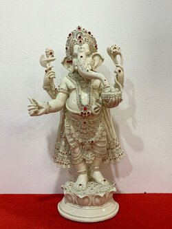 พระรีนาโมจัน คณปติ