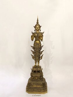 พระพุทธรูป ปางห้ามสมุทร ทรงเครื่องจักรพรรดิ์ หน้าตัก 9 นิ้ว