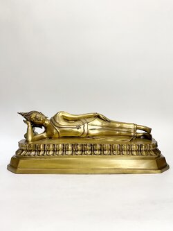 พระพุทธรูป ปางไสยาสน์ (ประจำวันอังคาร) หน้าตัก 8 นิ้ว