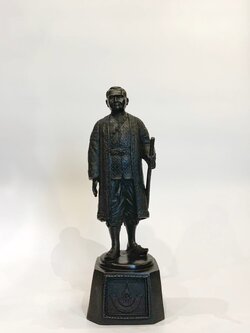 รัชกาลที่ 3 หน้าตัก 5 นิ้ว