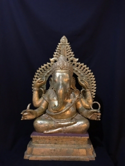 พระพิฆเนศ 4 กร หน้าตัก 16 นิ้ว