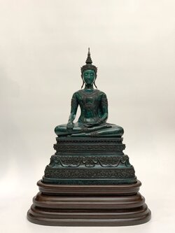 พระพุทธมหาปารมีนุภาพพิสุทธิ์อนุตตรสังคามวิชัย หน้าตัก 9 นิ้ว