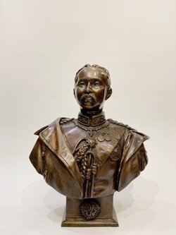 รัชกาลที่ 5 ครึ่งพระองค์