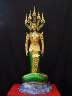 องค์ปู่พญานาคราช ปรกนาค 5 เศียร ( 1.35 เมตร )