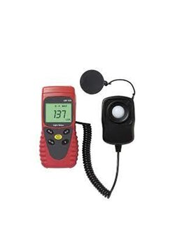 AMPROBE รุ่น LM-100 เครื่องวัดแสง (Lux meter range 200,000 lux)